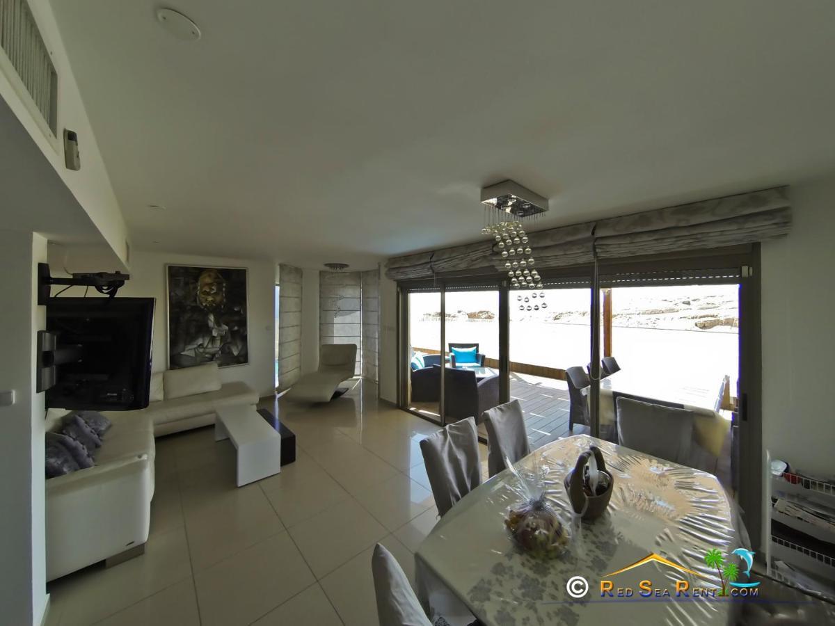 Exclusif Apartment By The Sea Eilat Bagian luar foto