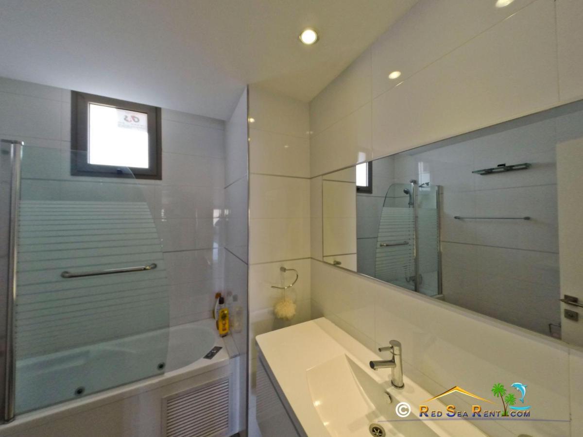 Exclusif Apartment By The Sea Eilat Bagian luar foto